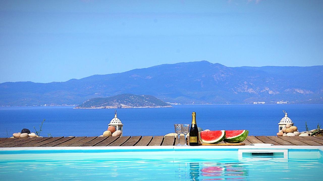 Villa Freebird Vip Bachelor Party & Wedding Events Pefkochori Exteriér fotografie