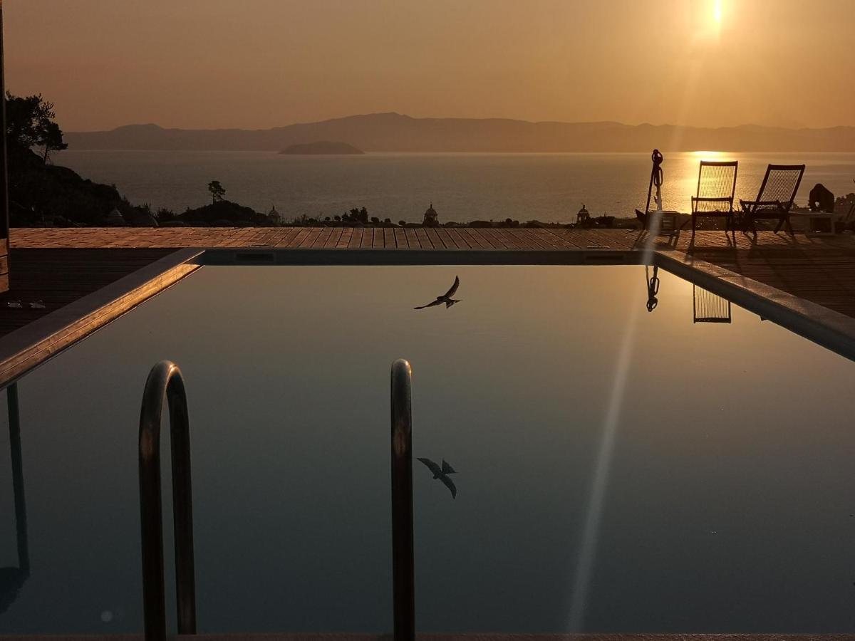 Villa Freebird Vip Bachelor Party & Wedding Events Pefkochori Exteriér fotografie