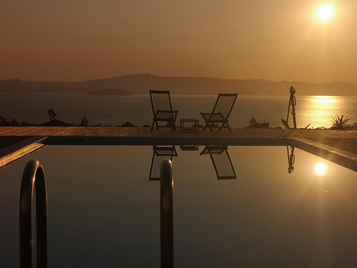 Villa Freebird Vip Bachelor Party & Wedding Events Pefkochori Exteriér fotografie